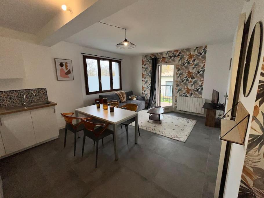 Appartement T2, De 1 A 4 Voyageurs Saint-Jean-de-Boiseau Esterno foto