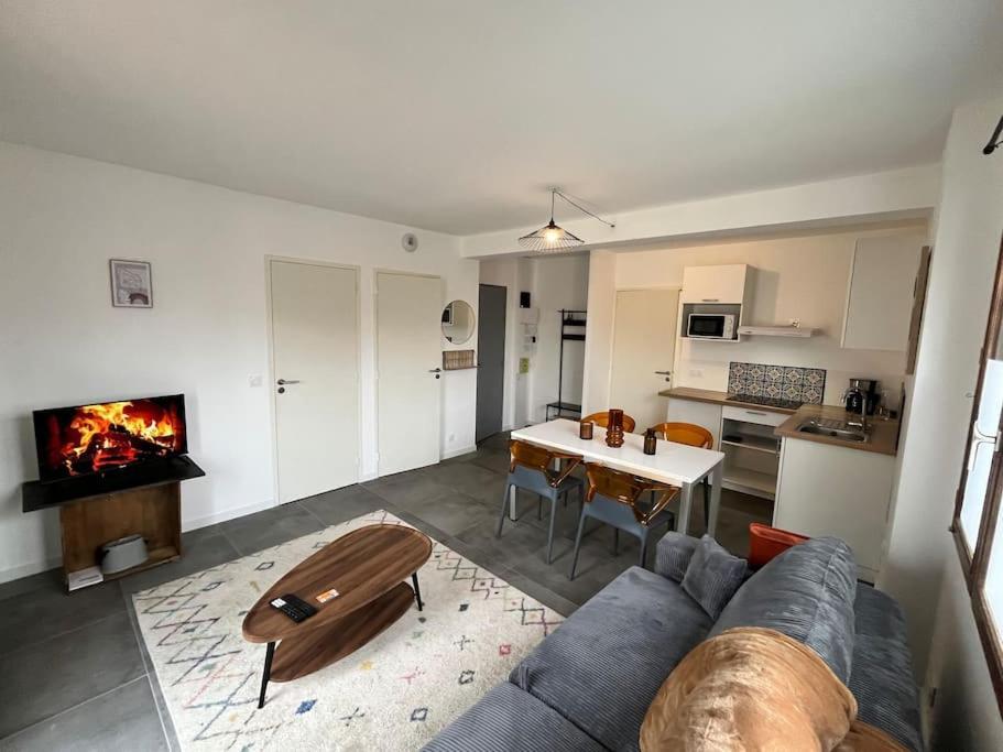 Appartement T2, De 1 A 4 Voyageurs Saint-Jean-de-Boiseau Esterno foto